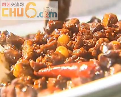 酱炖肉丁