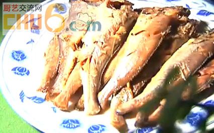 酥焖小黄鱼