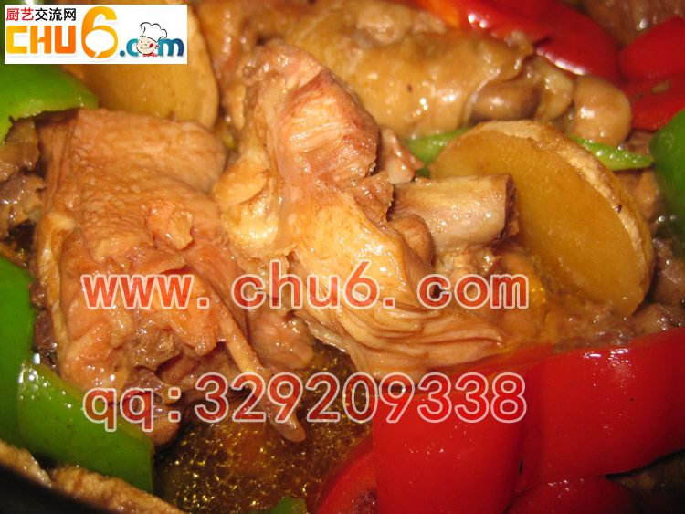黄焖鸡米饭