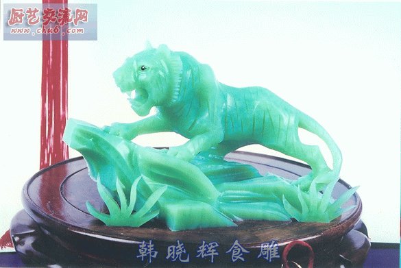 虎啸深山.jpg