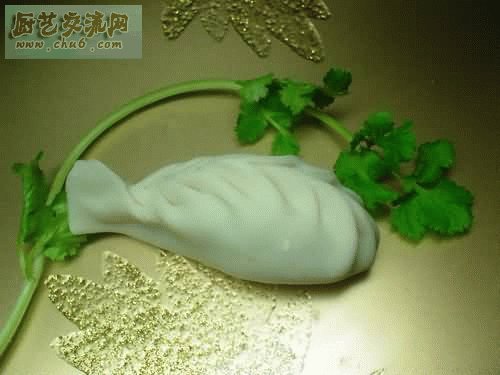 鱼形饺