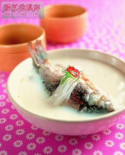 鲫鱼汤的秘诀.jpg