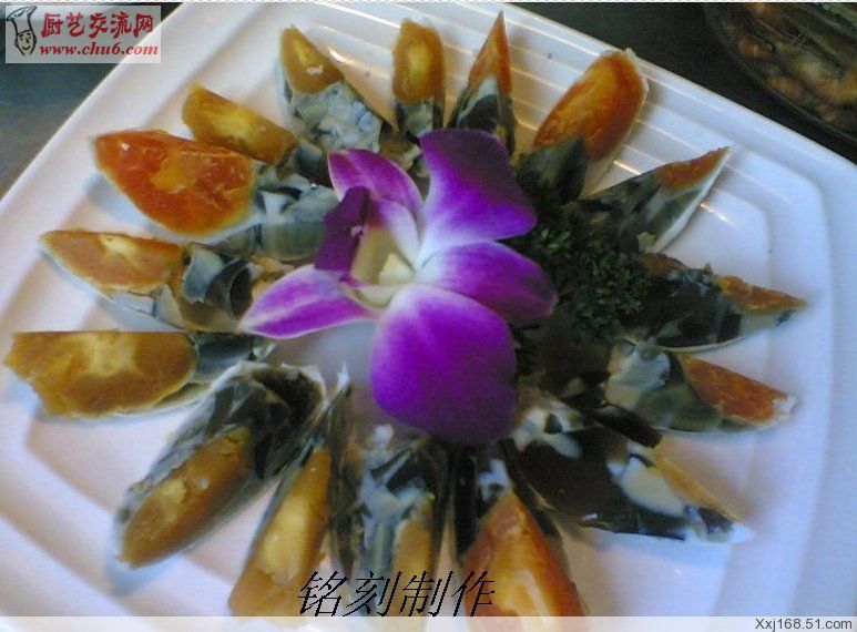 双色花蛋.jpg