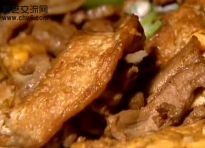 鸡蛋和五花肉的巧妙结合，鸡蛋五花肉