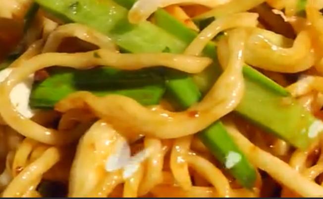 炸酱面做法