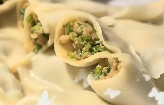 香菜饺子